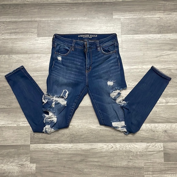 American Eagle Outfitters Denim - American Eagle Women’s Ripped Skinny Jeans